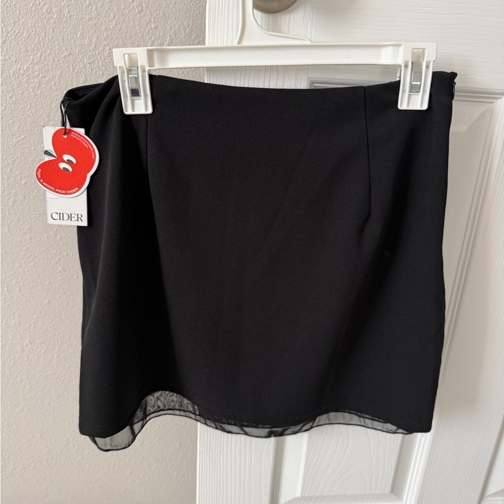 Cider Elegant Black Mini Skirt NWT